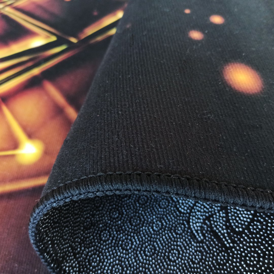 Dywan-BLACK-and-GOLD-N-14-80-150-cm-czarny_%5B2428099%5D_1200.jpg